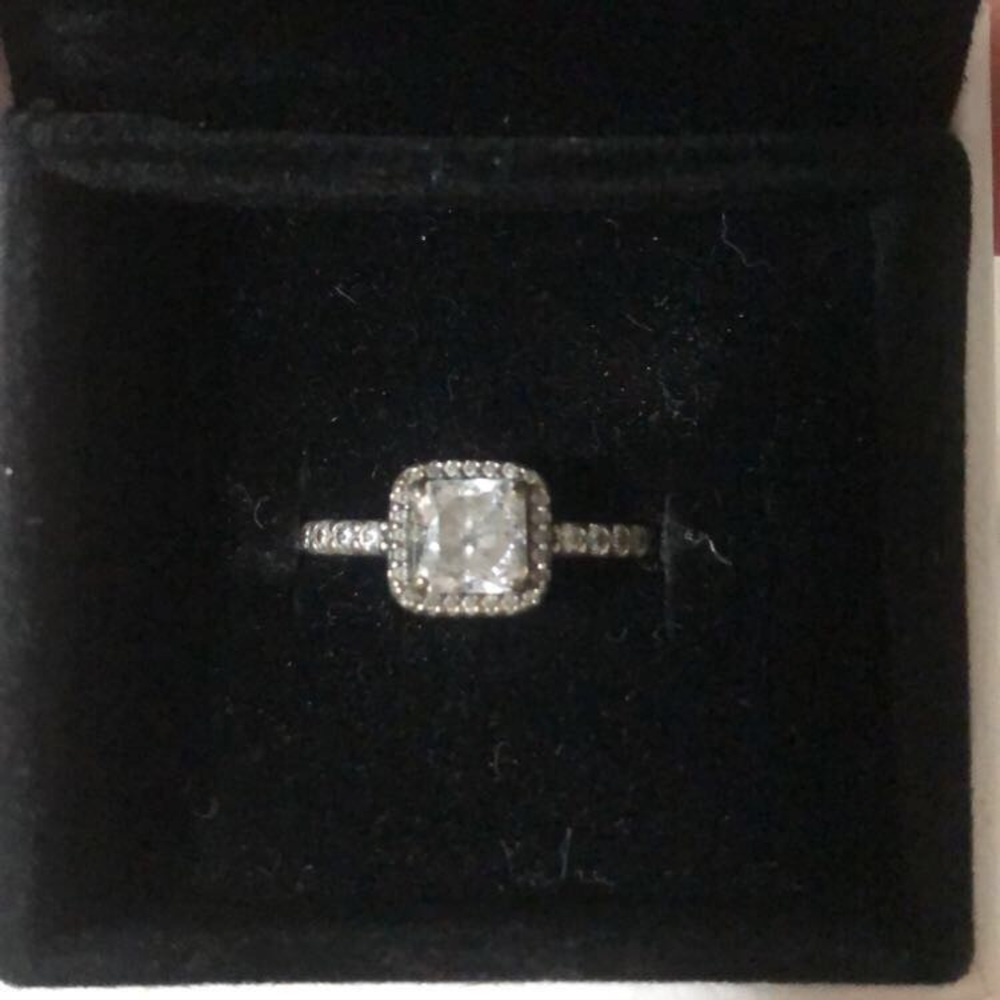 Pandora Ring - image 1